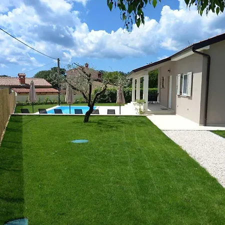 House House Milotici *