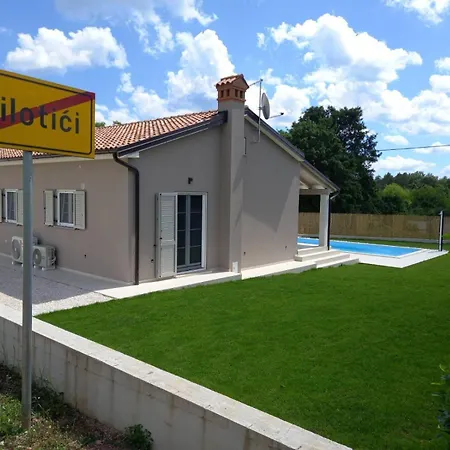 House House Milotici Holiday home *